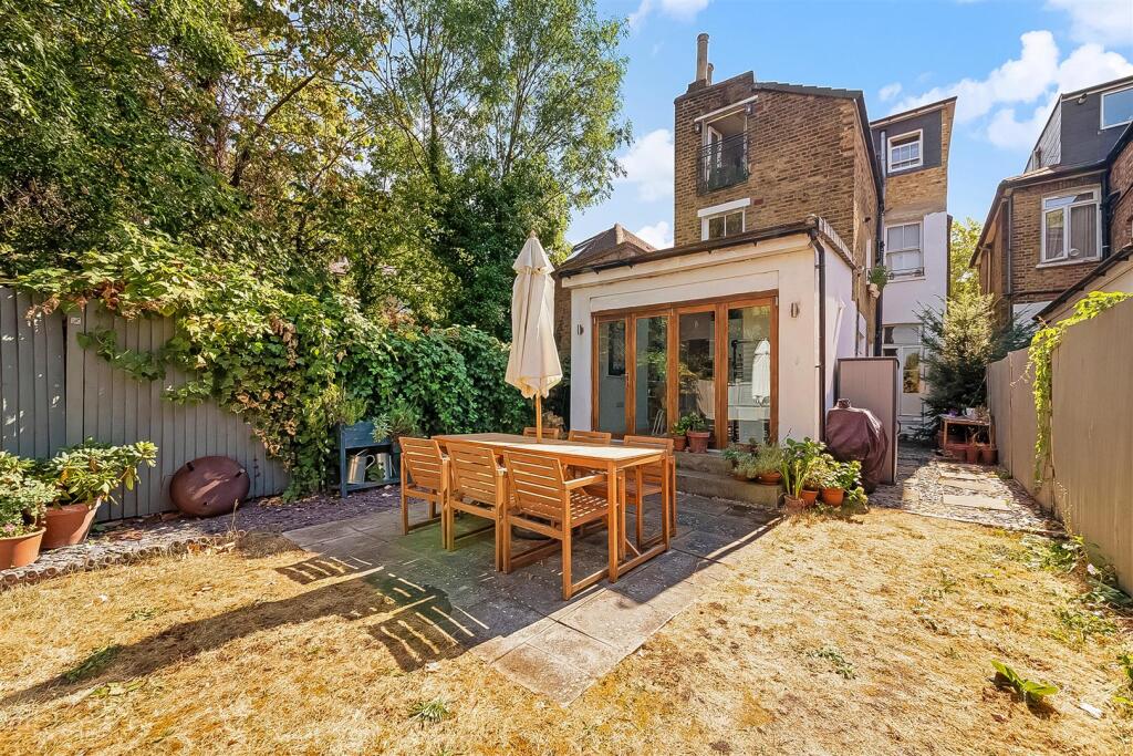 Property photo 8