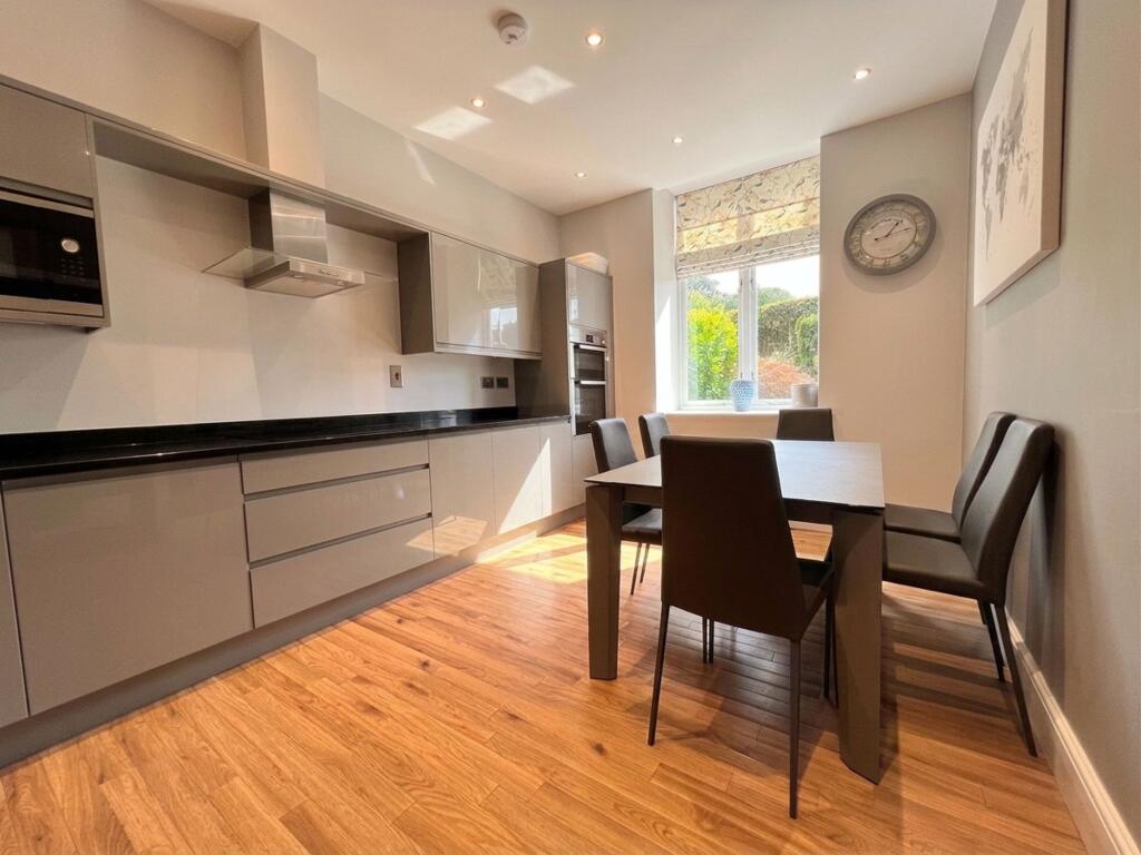 Apartment in Huddersfield - View 4