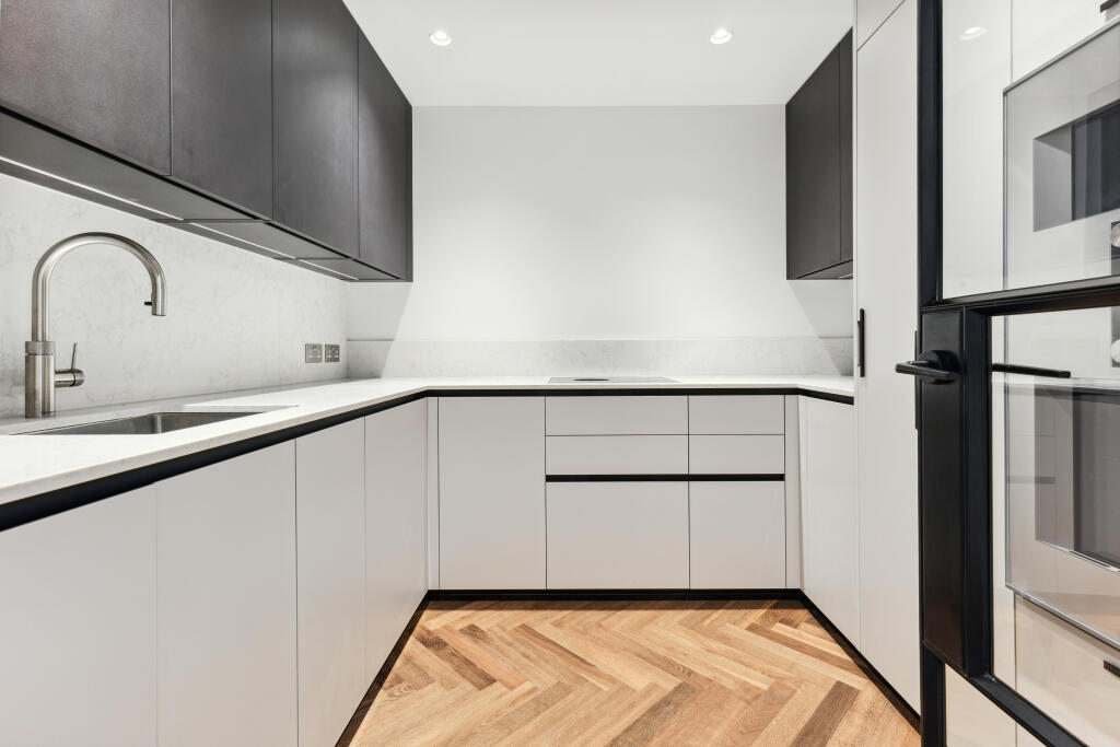 Clarges St, London W1J 7EJ, UK - Ansicht 4