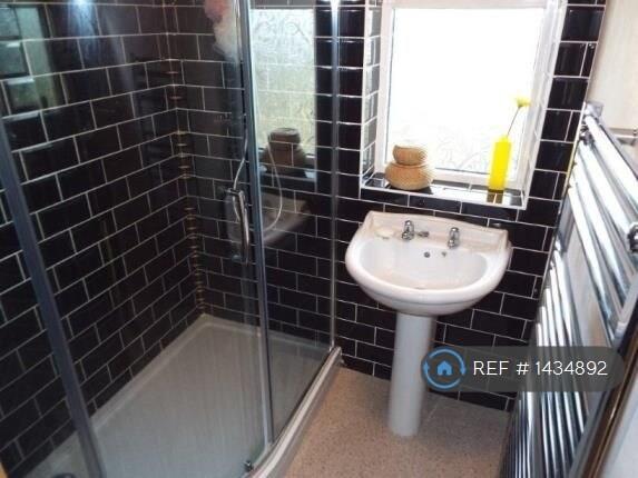 House in Nottingham - View 3