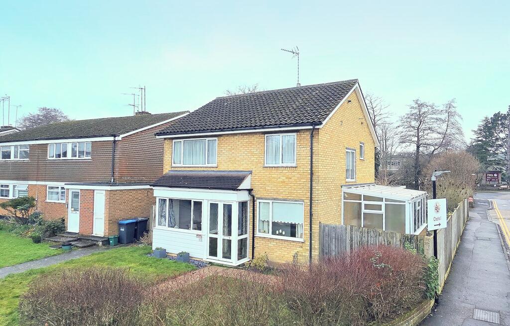 Main image of property: Appledore Gardens, Lindfield, RH16