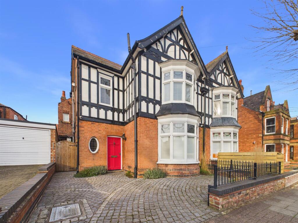 Main image of property: Granby Street, Loughborough, LE11 3DU