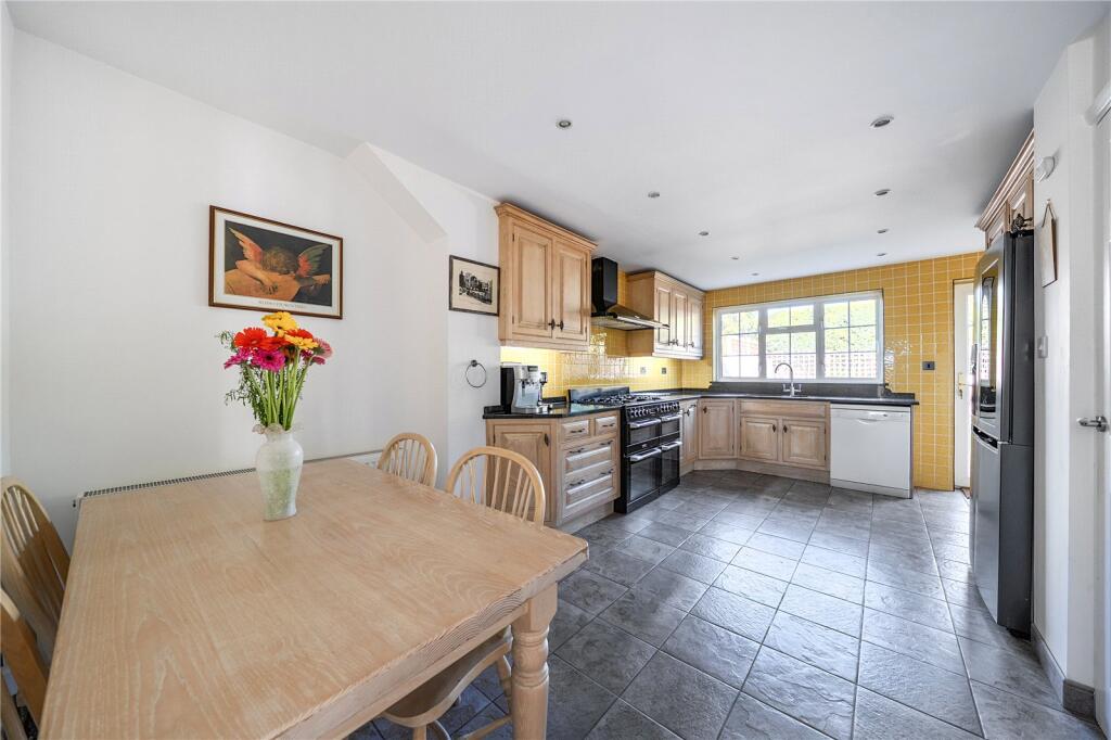 House in London - View 3