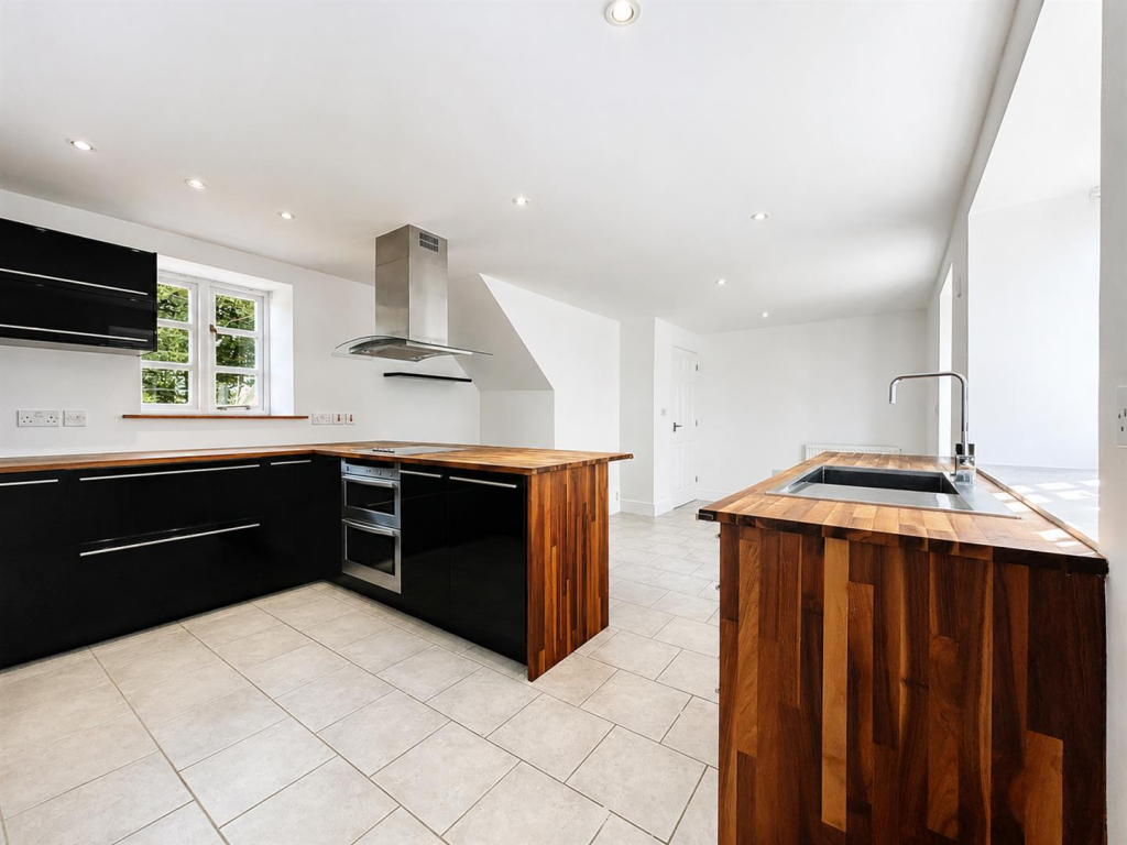 House in Norwich - View 4