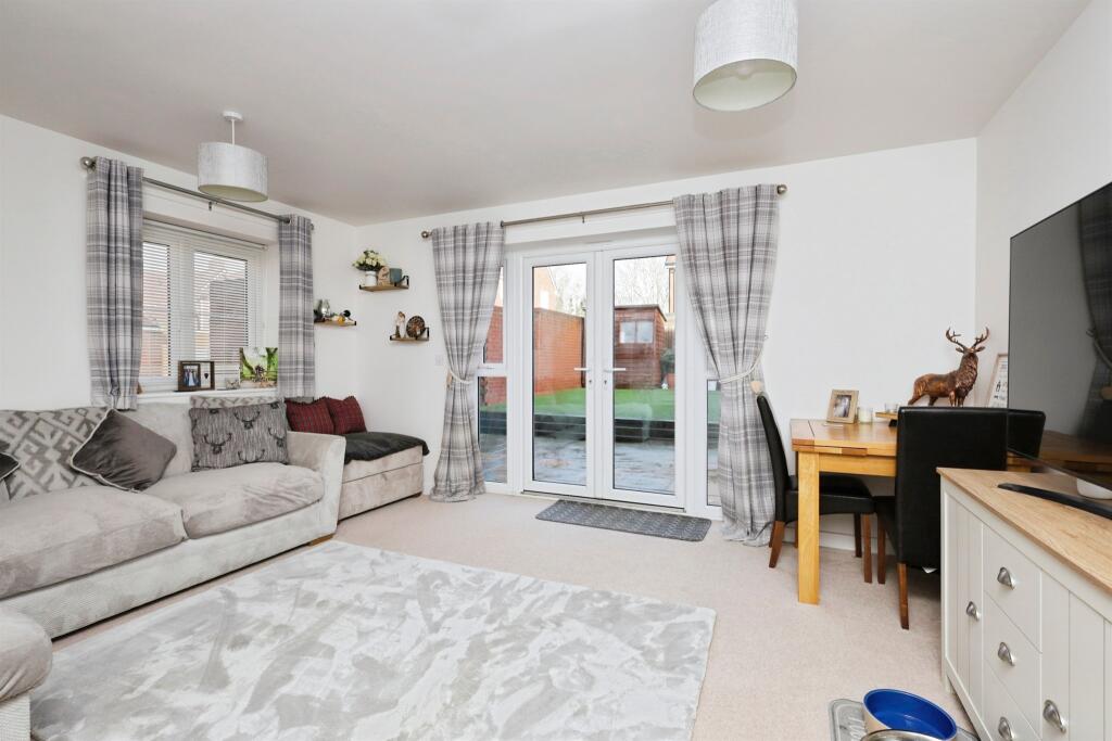 House in Wealden, Hellingly - View 4