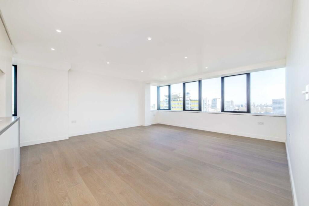 Apartment in London, West Smithfield, City of London - View 2