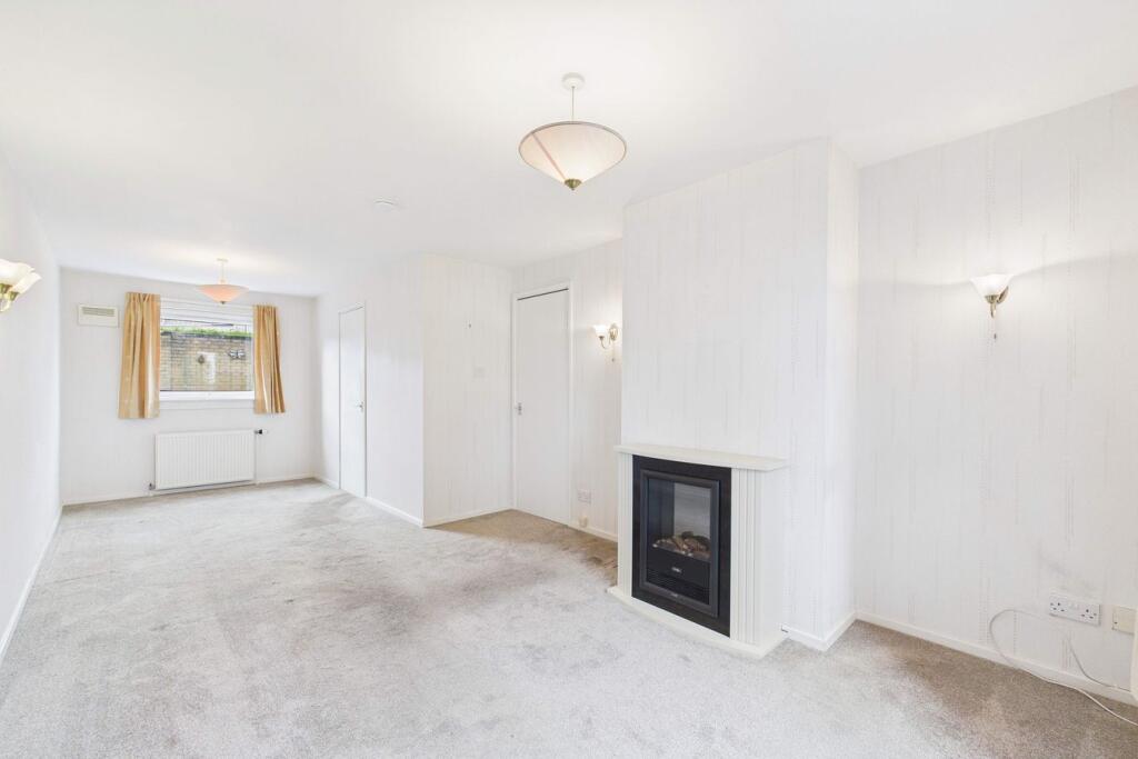 House in Kirkcaldy, Fife - View 4