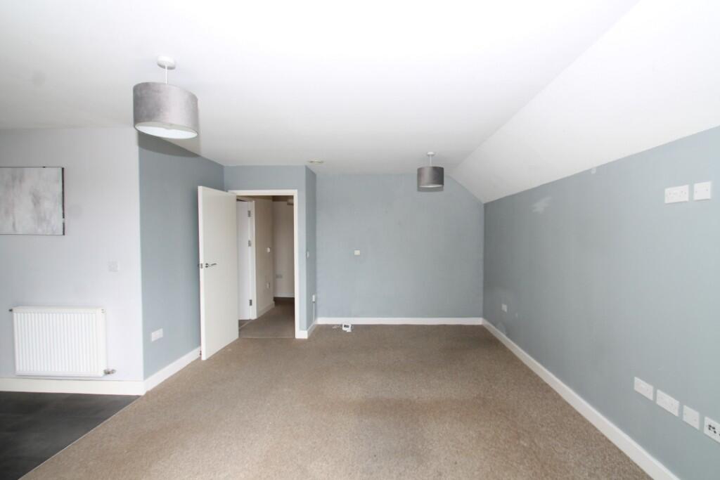 Apartment in London - View 3