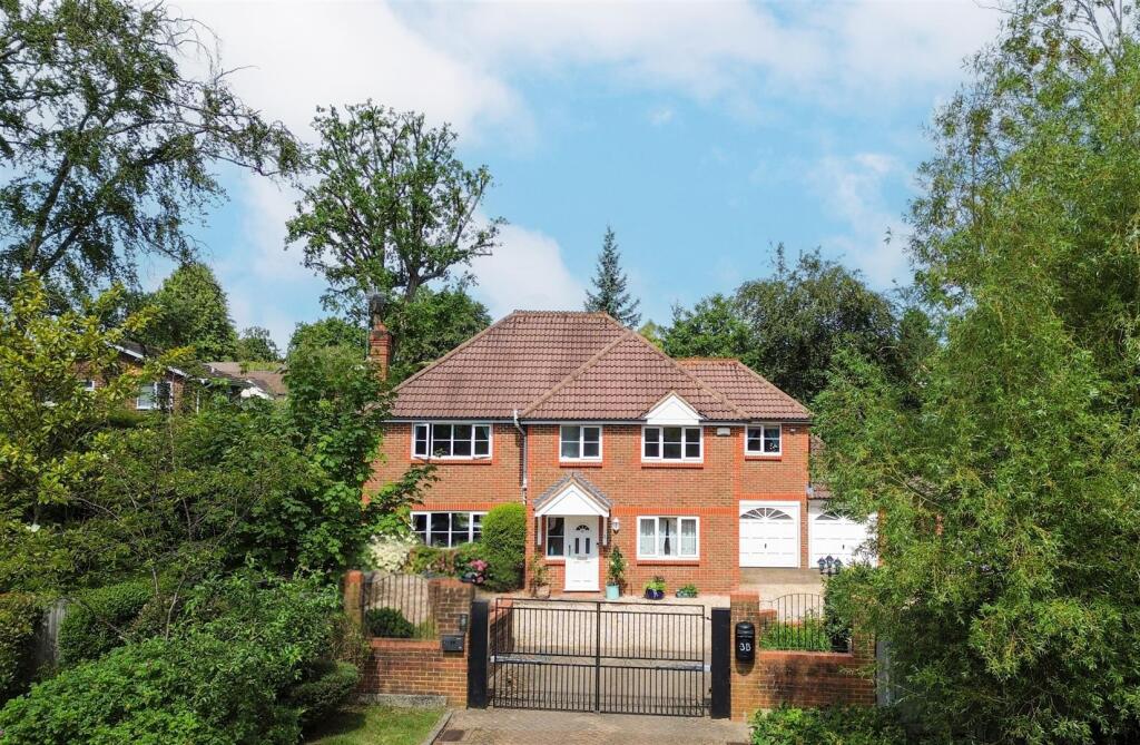 Main image of property: Winchcombe Close, Fleet