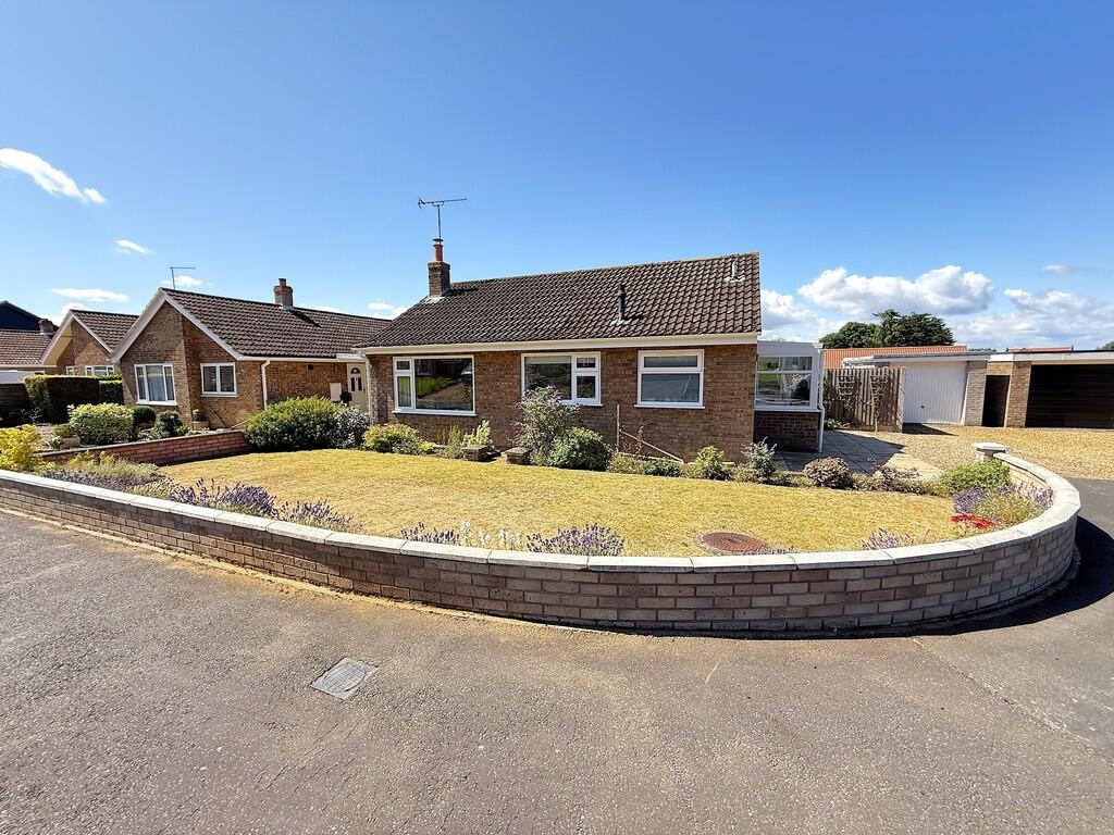 Main image of property: Dersingham