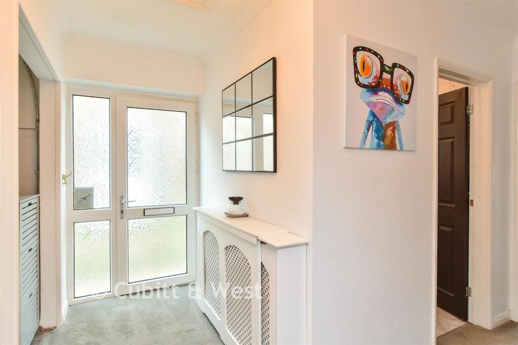 House in Brighton - View 5