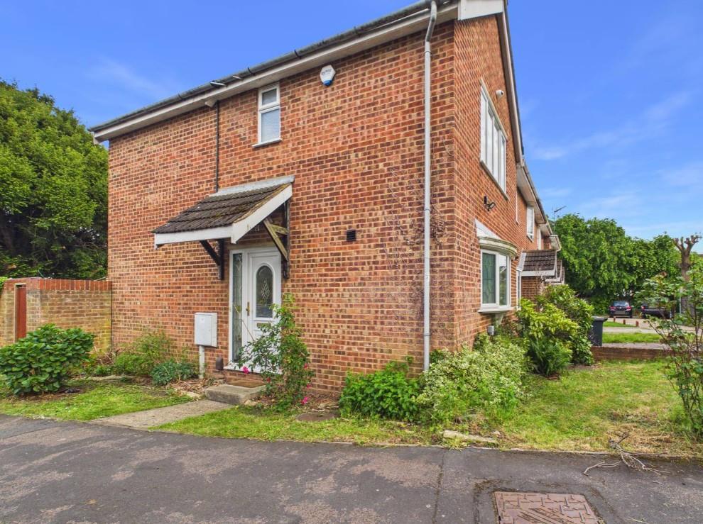 Main image of property: Broomfield Avenue, Broxbourne