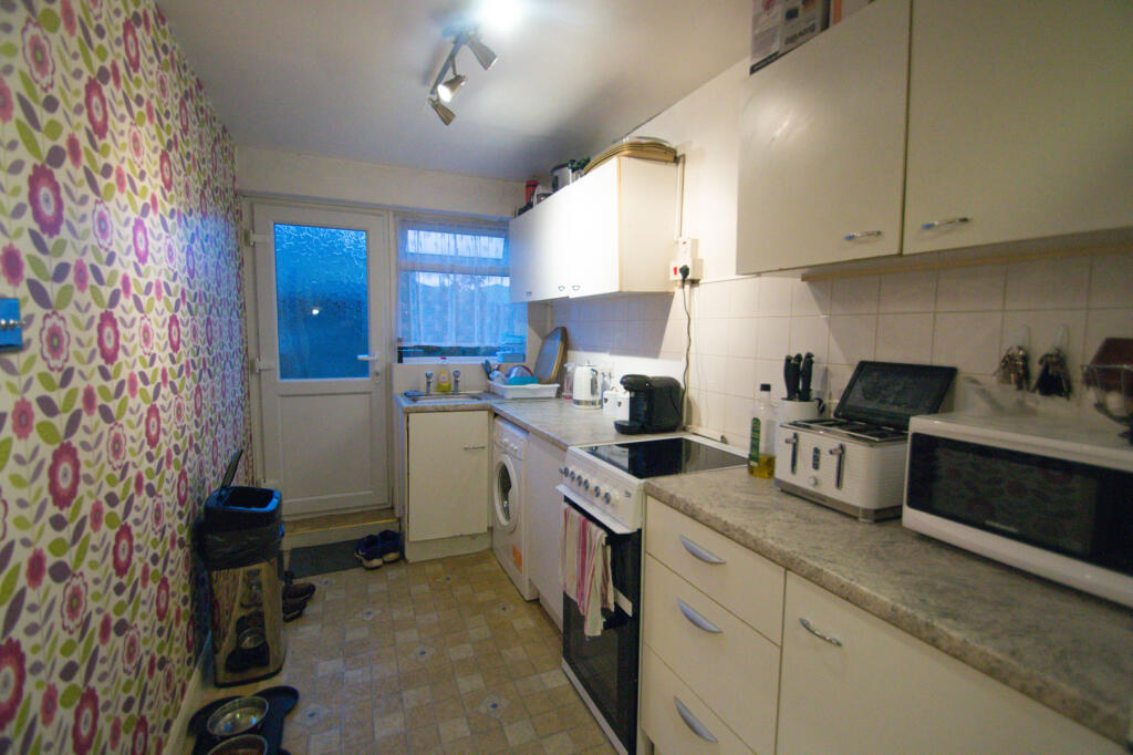 Irene Street, Carlin How, Saltburn-by-the-sea, TS13 4DJ photo 4