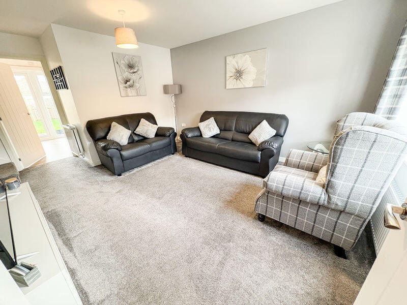 Turnberry Avenue, Blyth photo 5