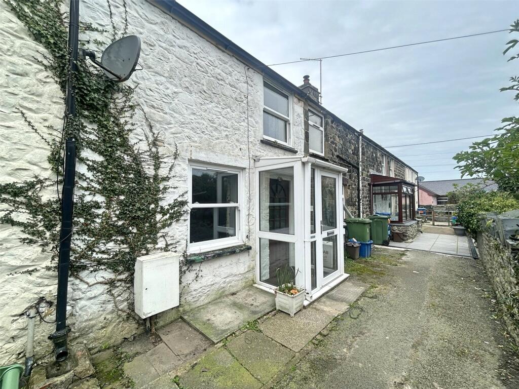 Main image of property: Frankwell Street, Tywyn, Gwynedd, LL36