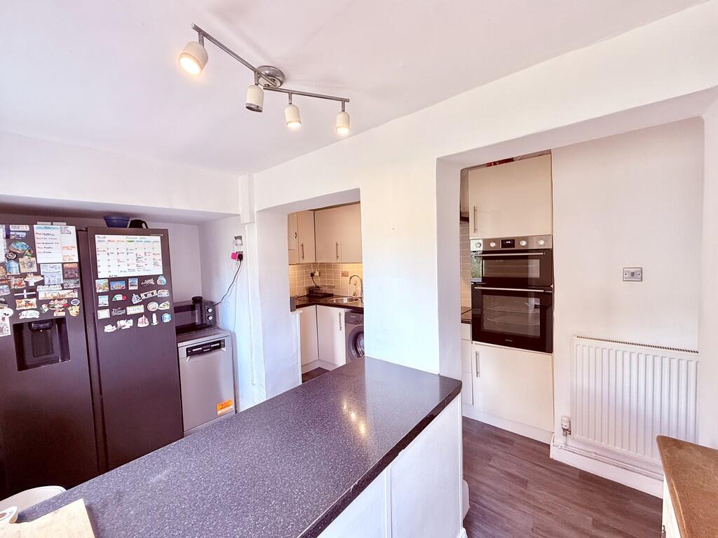 House in Melton, Bottesford - More