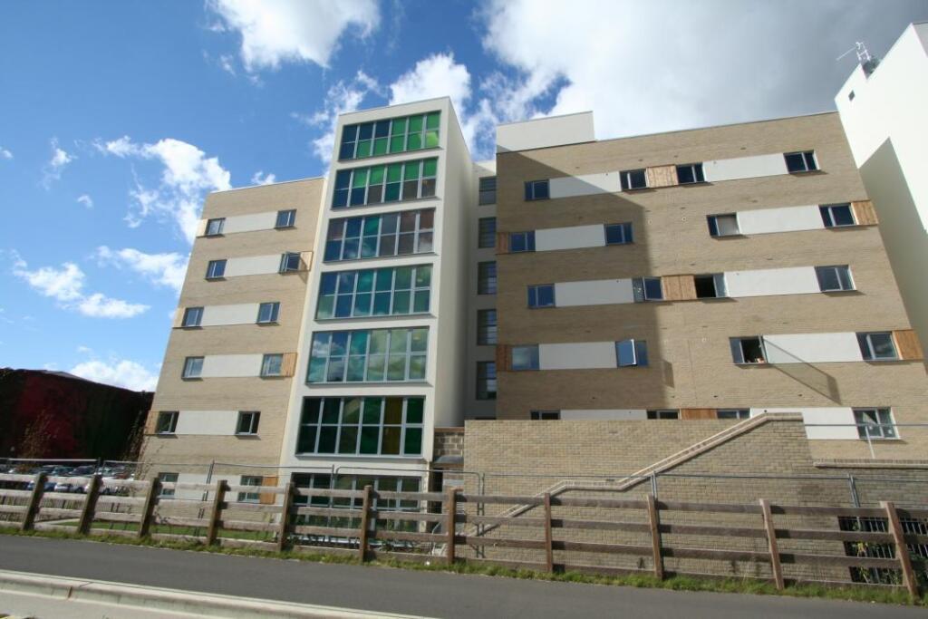 Main image of property: Glenalmond Avenue, Cambridge, Cambridgeshire