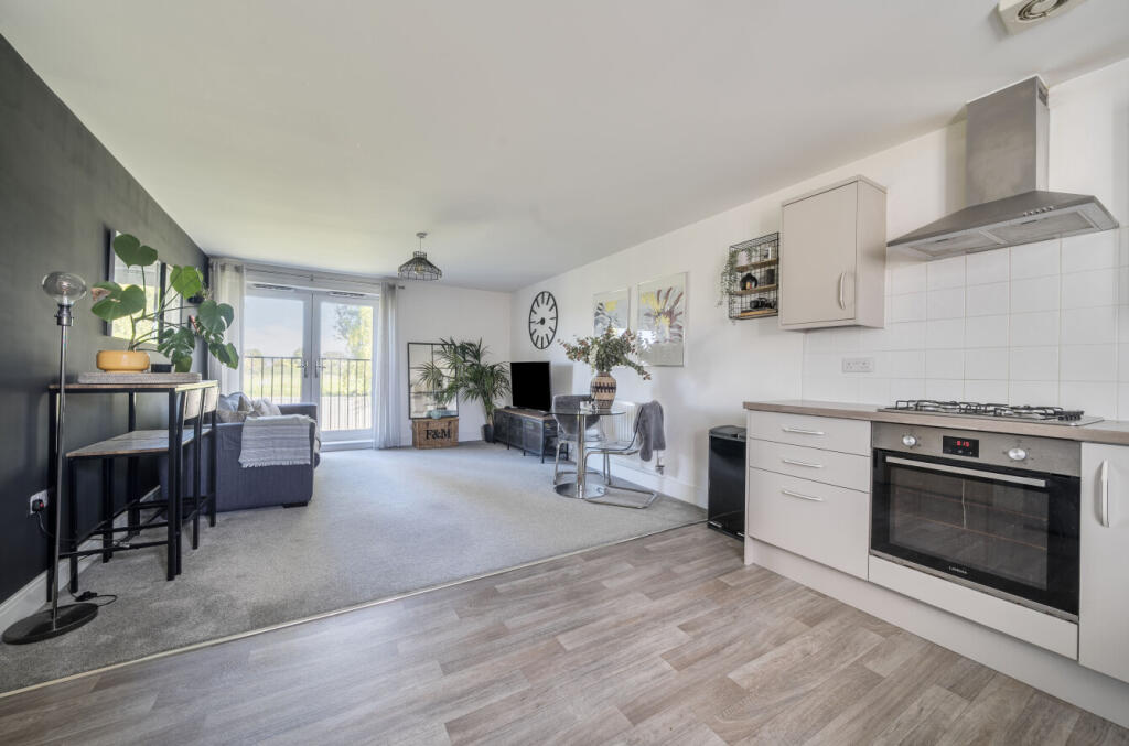 56 Priors Orchard, Southbourne, Emsworth photo 4