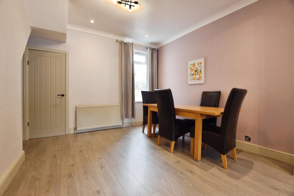 House in Hull - View 3
