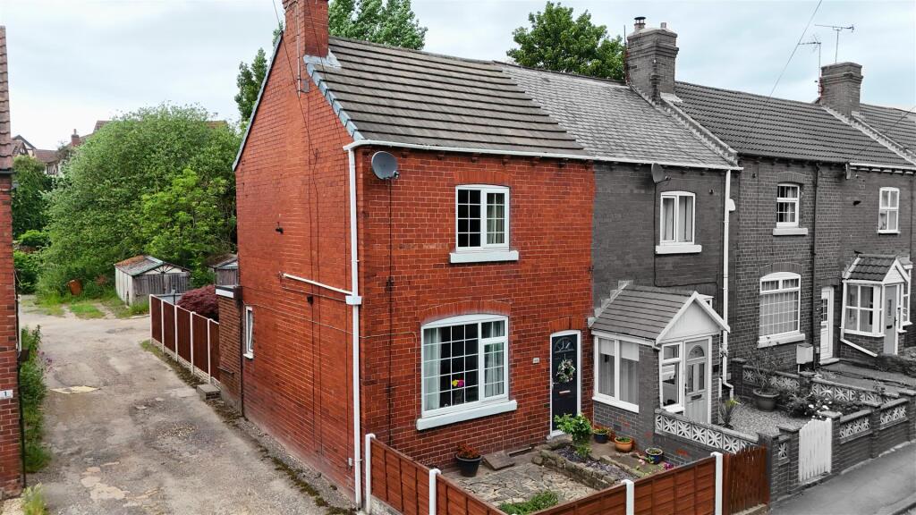 Main image of property: High Street, South Elmsall, Pontefract