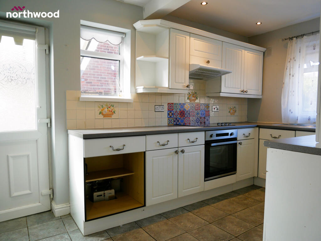 House in Wrexham, Penycae - View 5