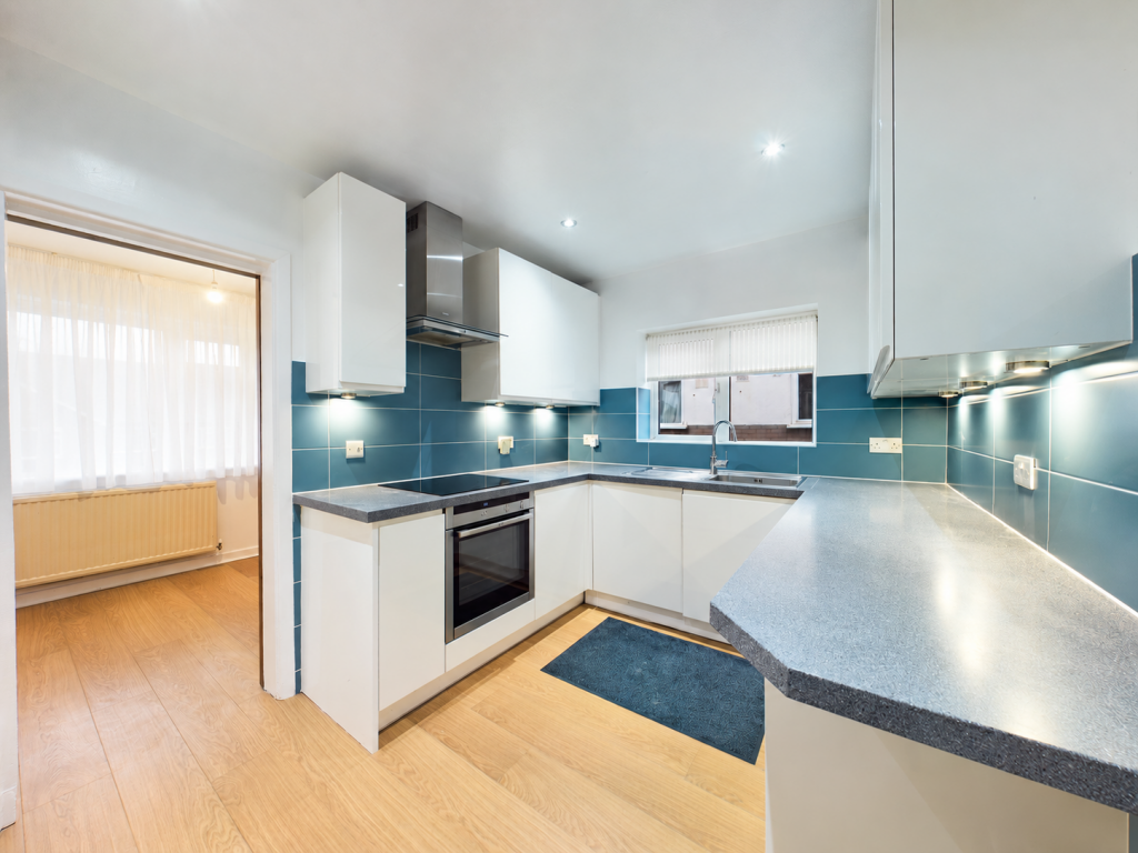 Apartment in Harrow - View 2