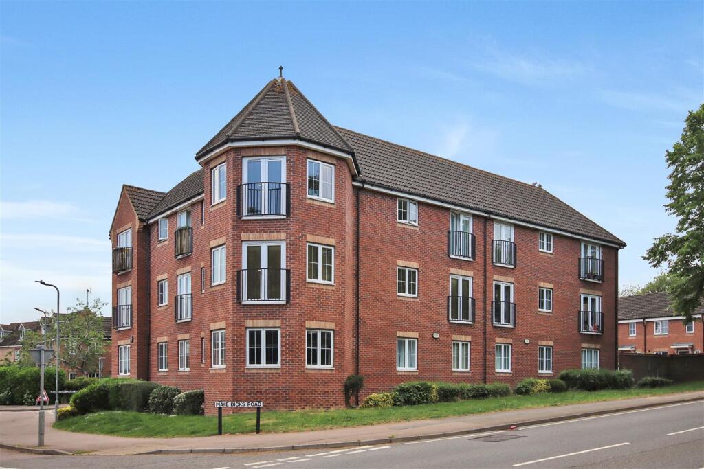 Apartment in Rushden, North Northamptonshire