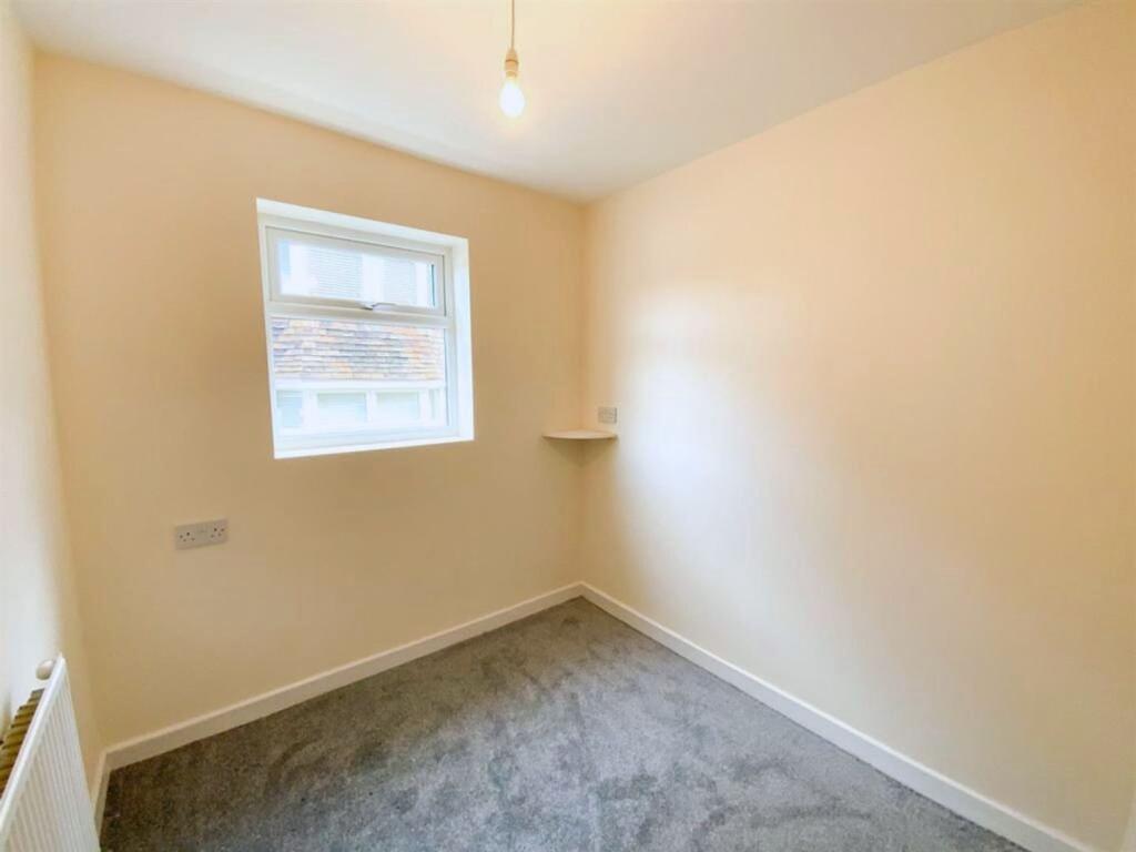 House in Luton - More