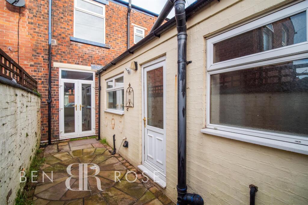 House in Preston - View 4