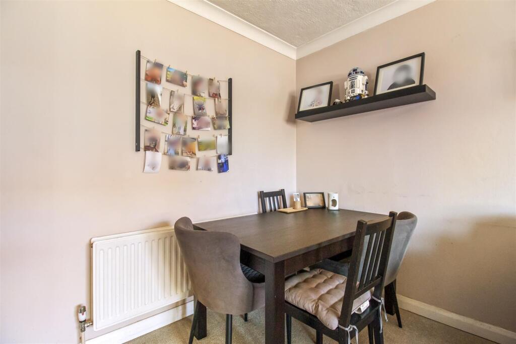 Grenville Avenue, Goring-By-Sea, Worthing - View 5