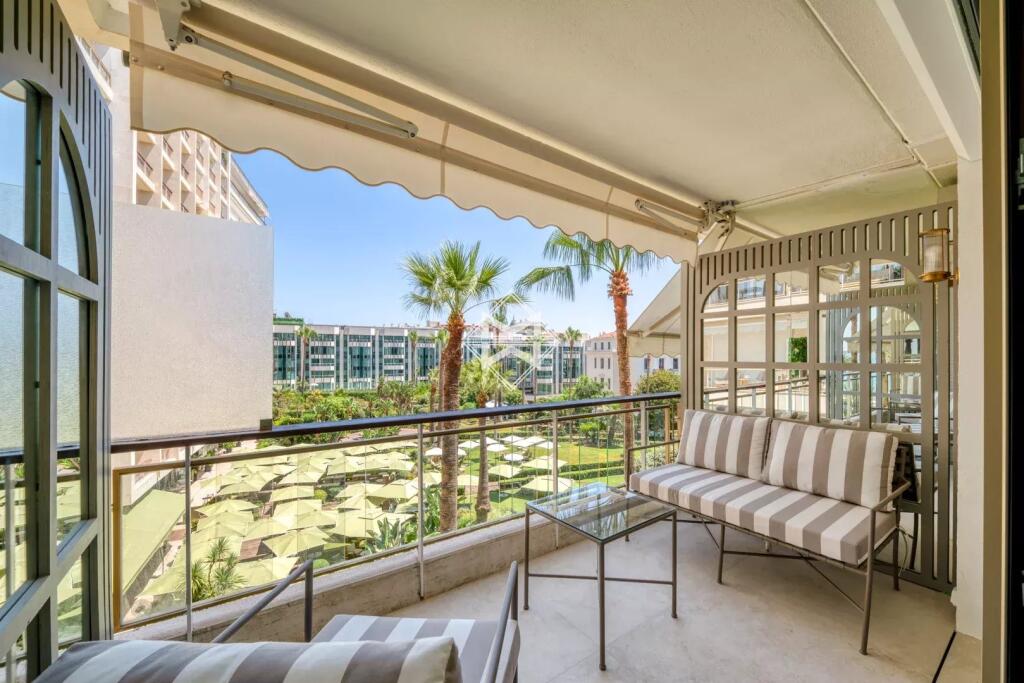 Main image of property: Provence-Alps-Cote d`Azur, Alpes-Maritimes, Cannes