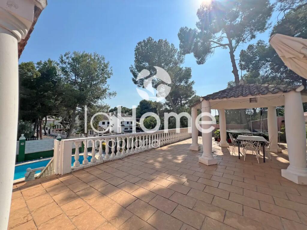 Main image of property: Valencia, Valencia, Paterna