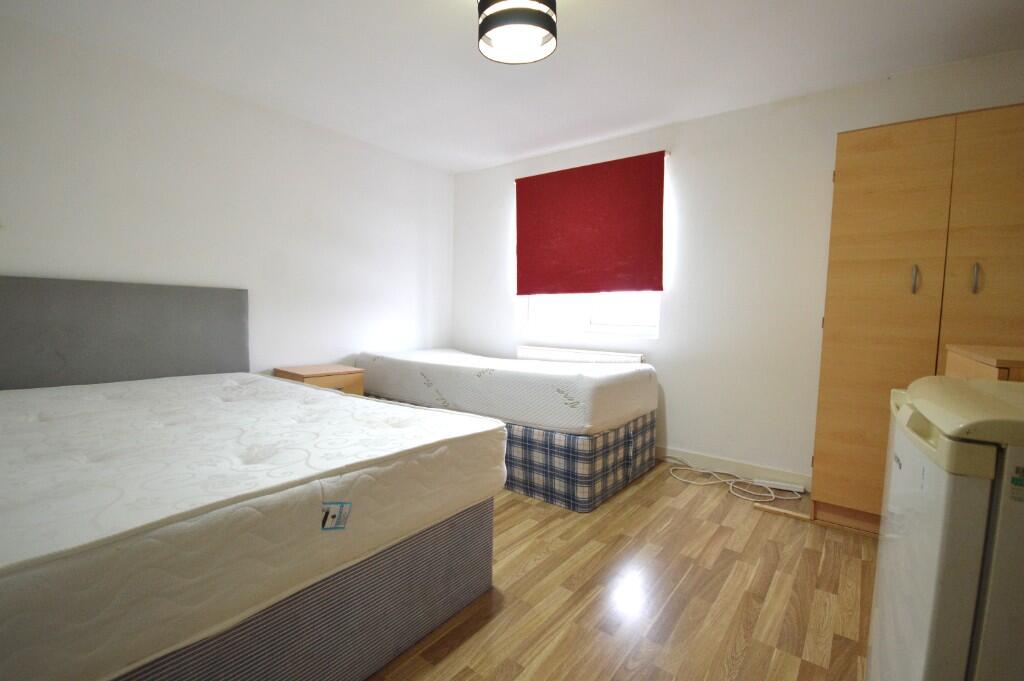 Main image of property: La Rose Lane, London, N15