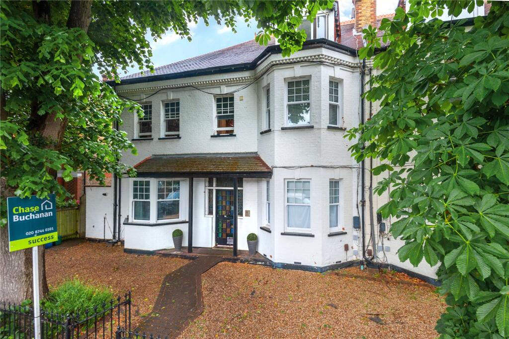 Main image of property: Popes Grove, Twickenham