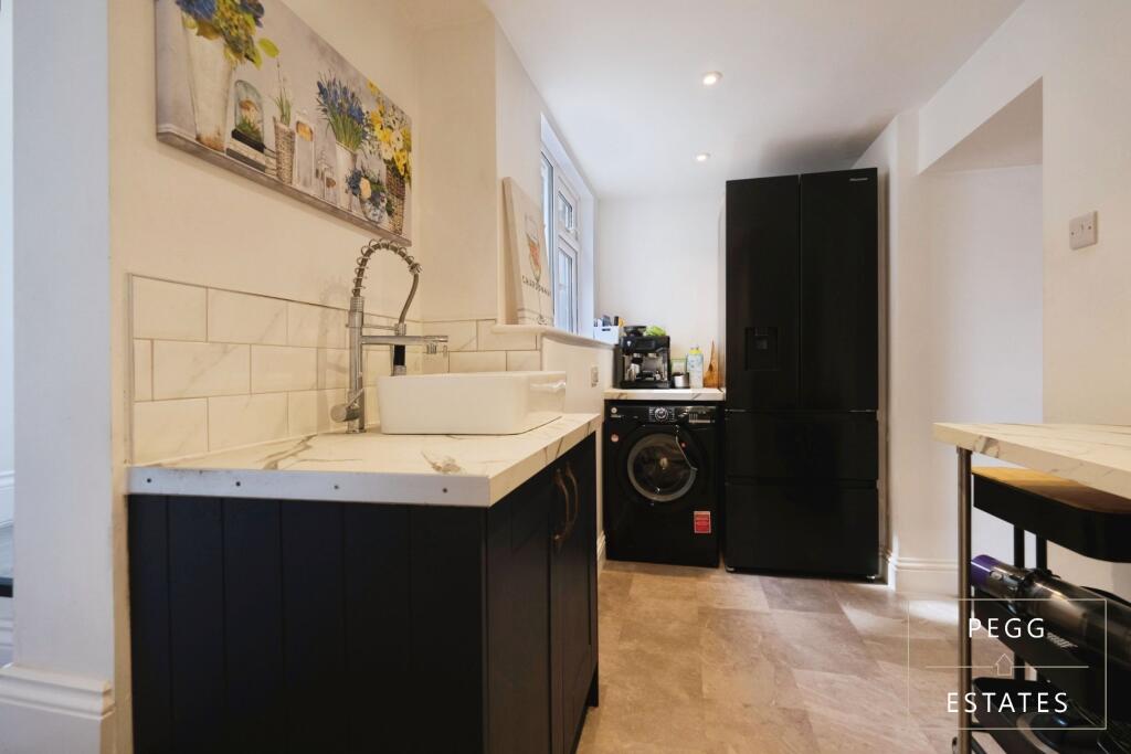 House in Torquay - More