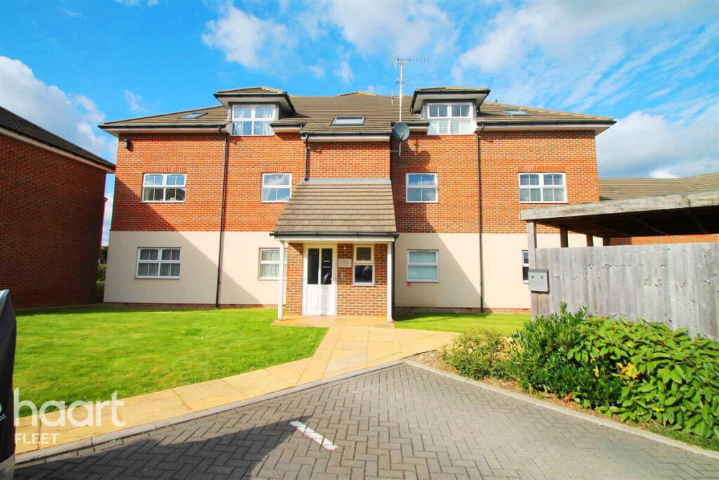 Main image of property: Honington Mews, FARNBOROUGH