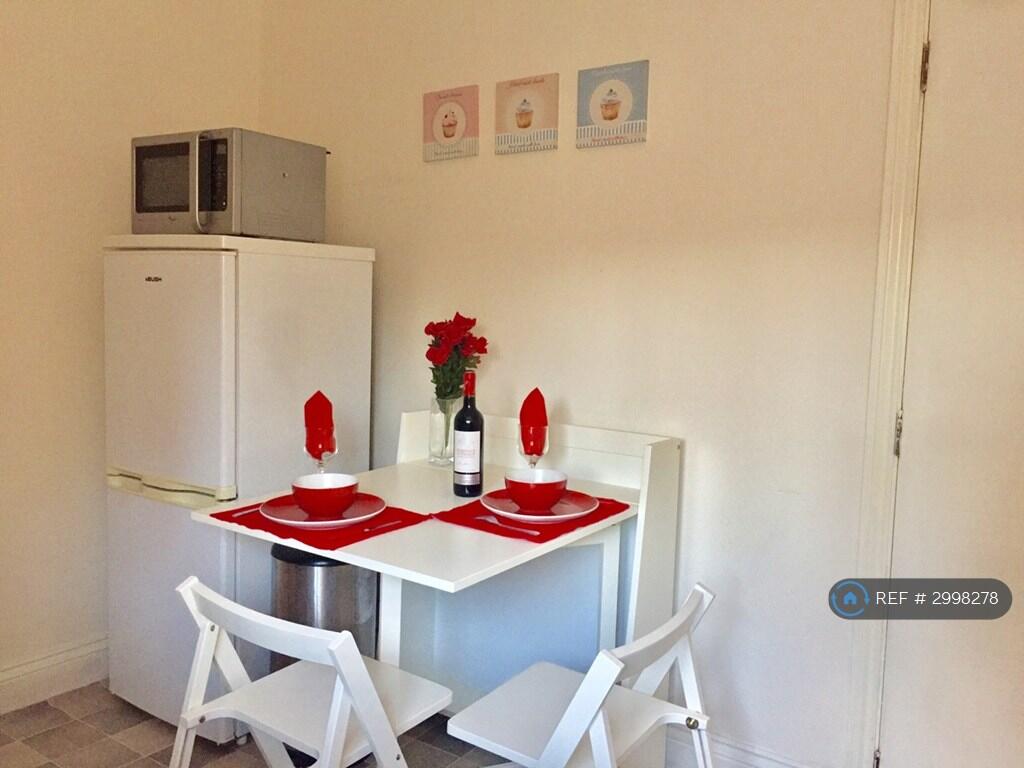 Main image of property: William Street, Reading, RG1