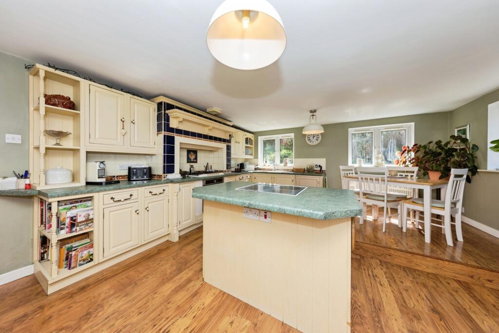 Abergorlech, Carmarthen, Carmarthenshire, SA32 - View 5