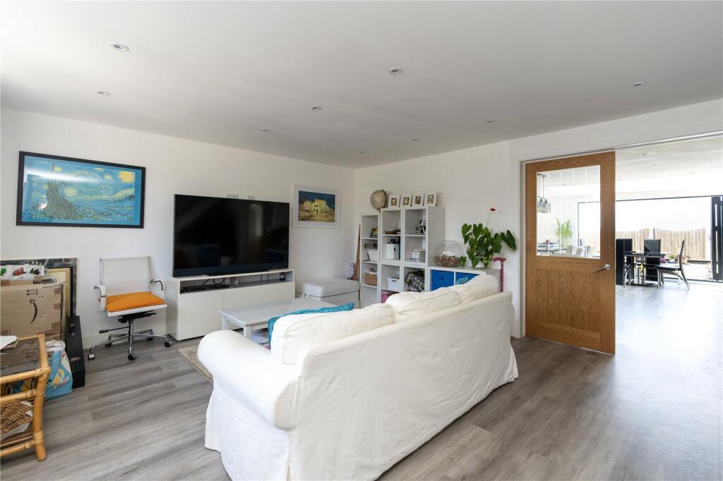 House in Truro - View 3