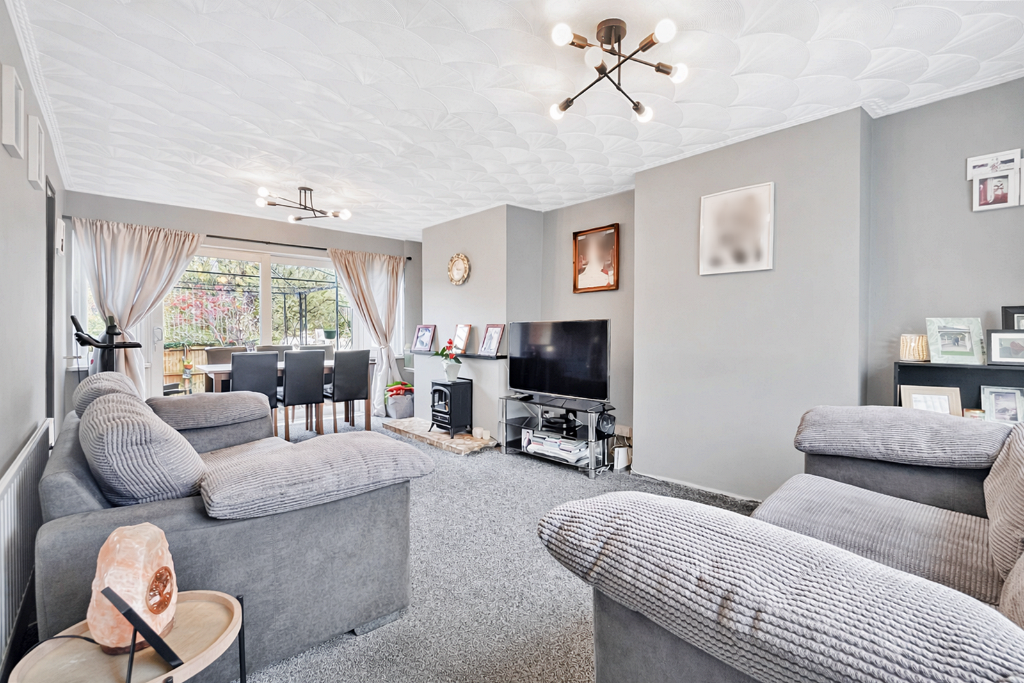Fair View, Beddau, CF38 - View 4