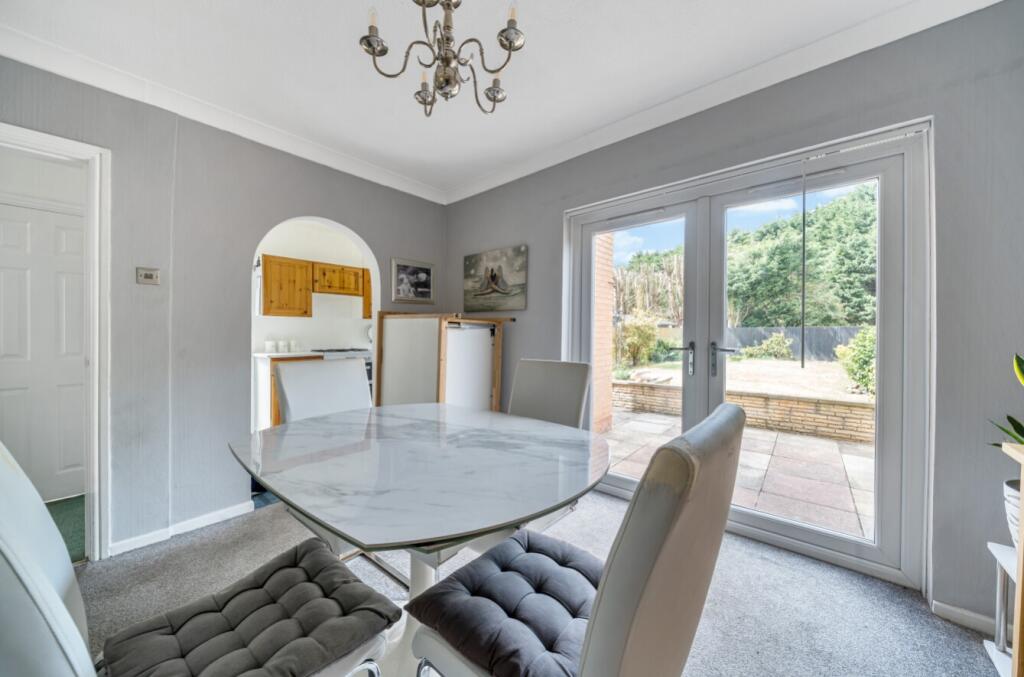 House in Gedling, Bestwood Village - More