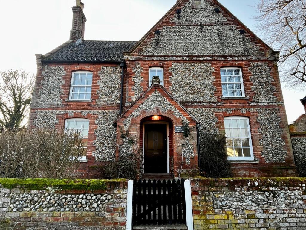 Main image of property: Lower Farm Cottage 