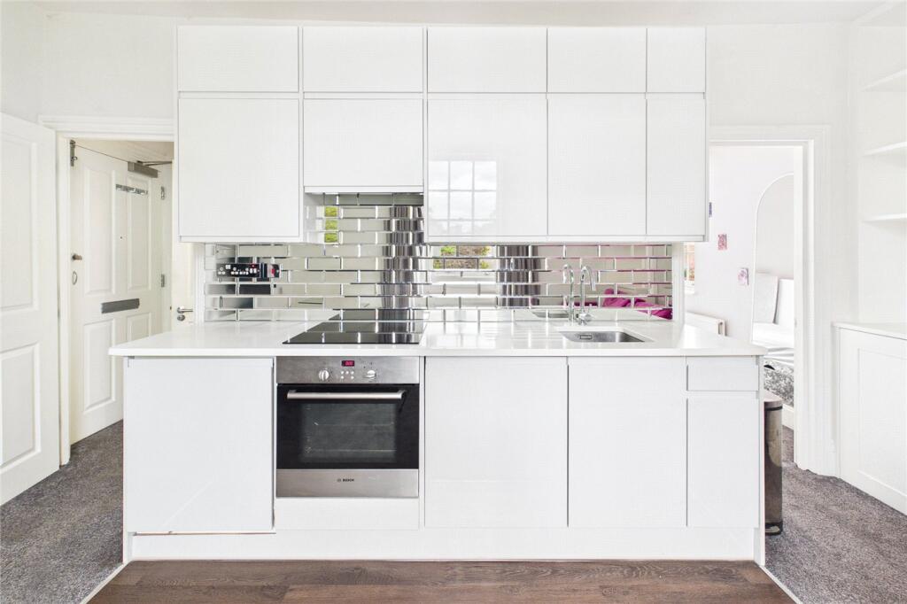 Apartment in London - View 4