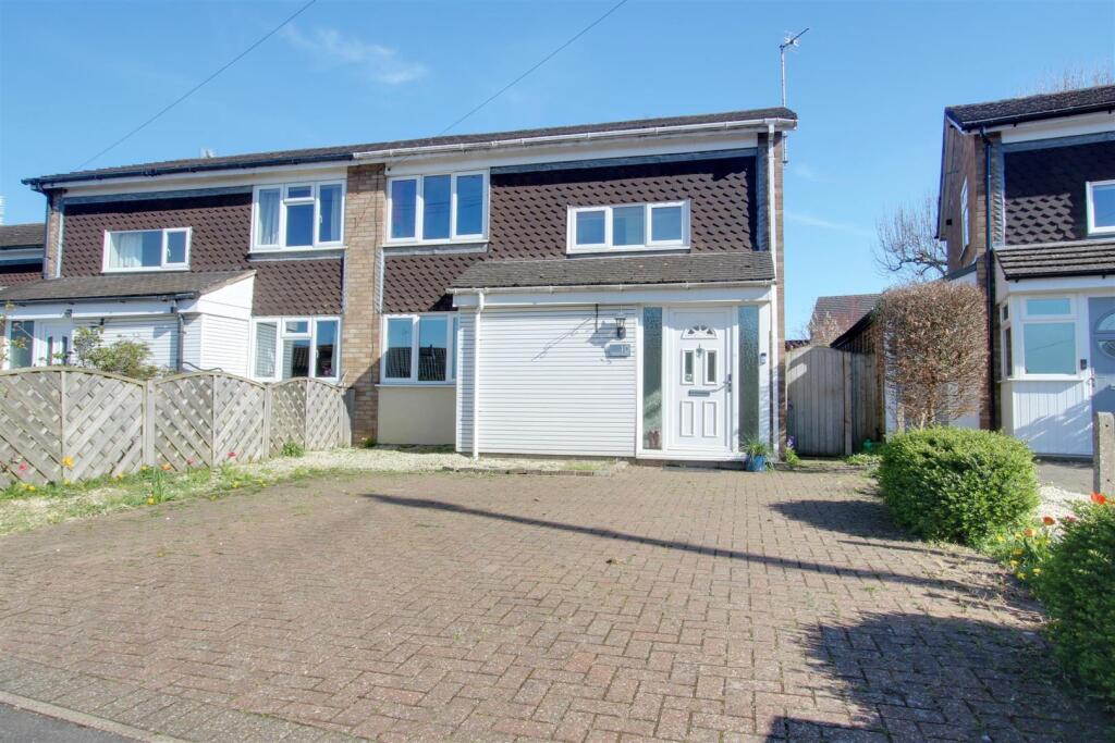 Main image of property: Yardley Avenue, Pitstone,
