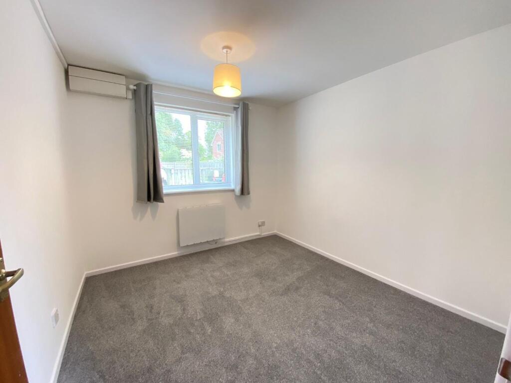 Apartment in Devizes, Wiltshire - View 5