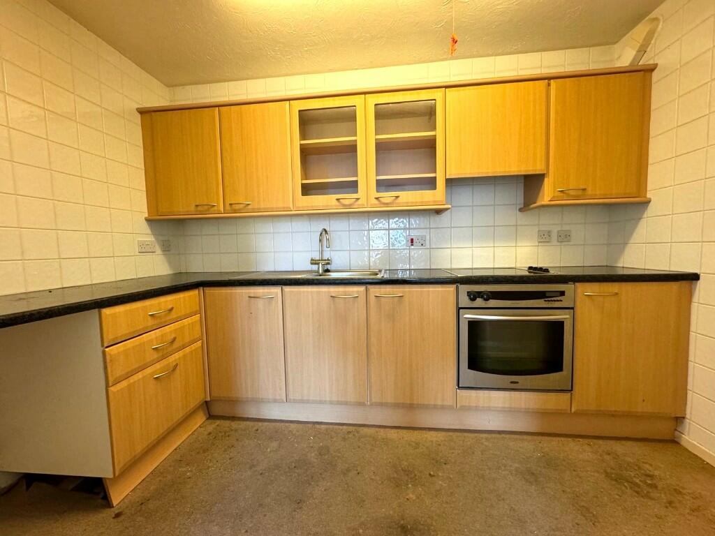 Coatham Road, Redcar, North Yorkshire, TS10 photo 5