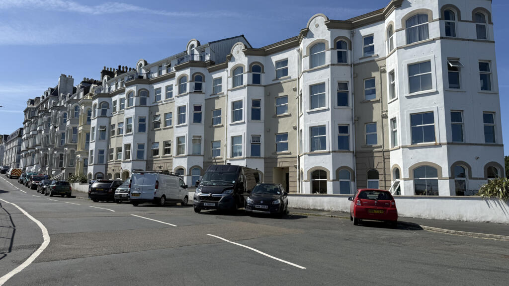 2-bed flat on Apt. 47 Queens Pier Apartments, Stanley Mount East, Ramsey, IM8 1EW, £175,000