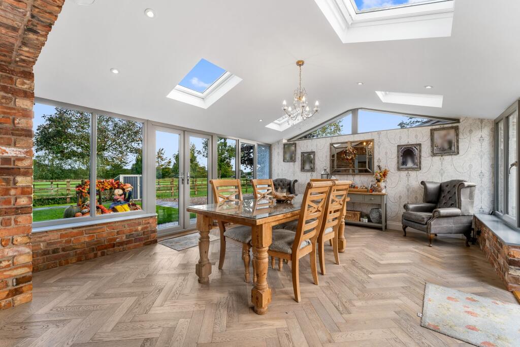 House in Eaton - View 3