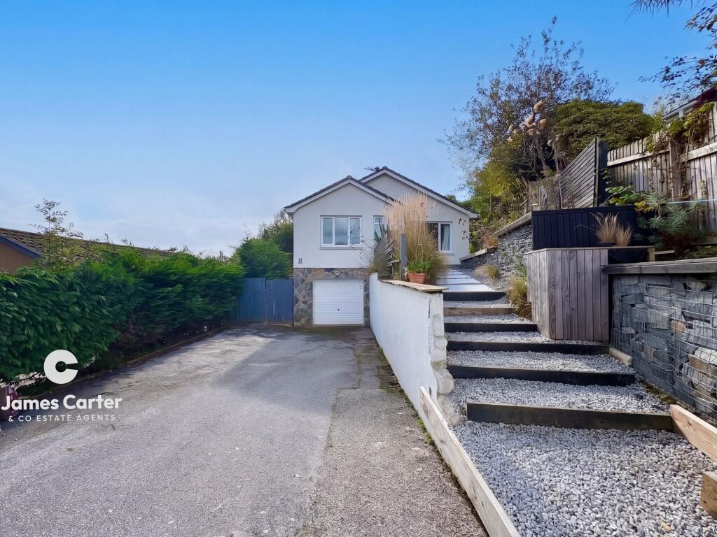 3-bed detached on Treveryn Parc, Budock Water, TR11, £395,000