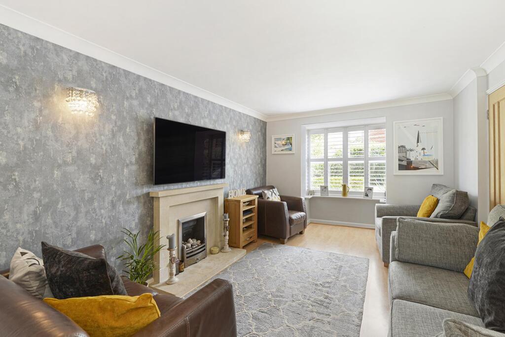 House in Kings Hill, West Malling, Kings Hill - View 4